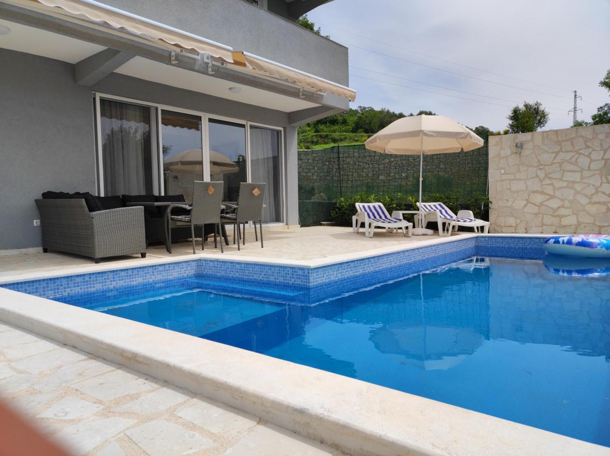 Zelena Maslina Villa บาร์ ภายนอก รูปภาพ
