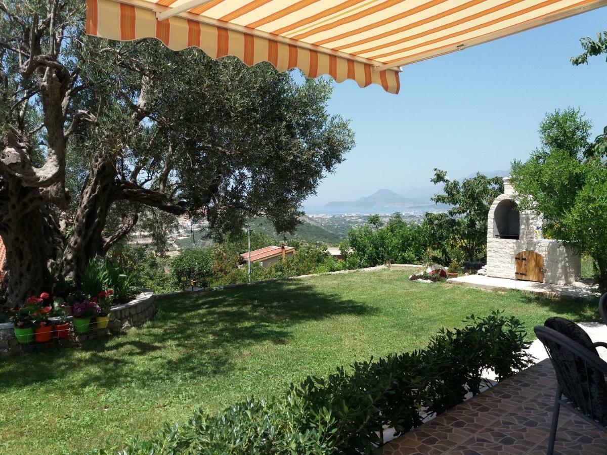Zelena Maslina Villa บาร์ ภายนอก รูปภาพ