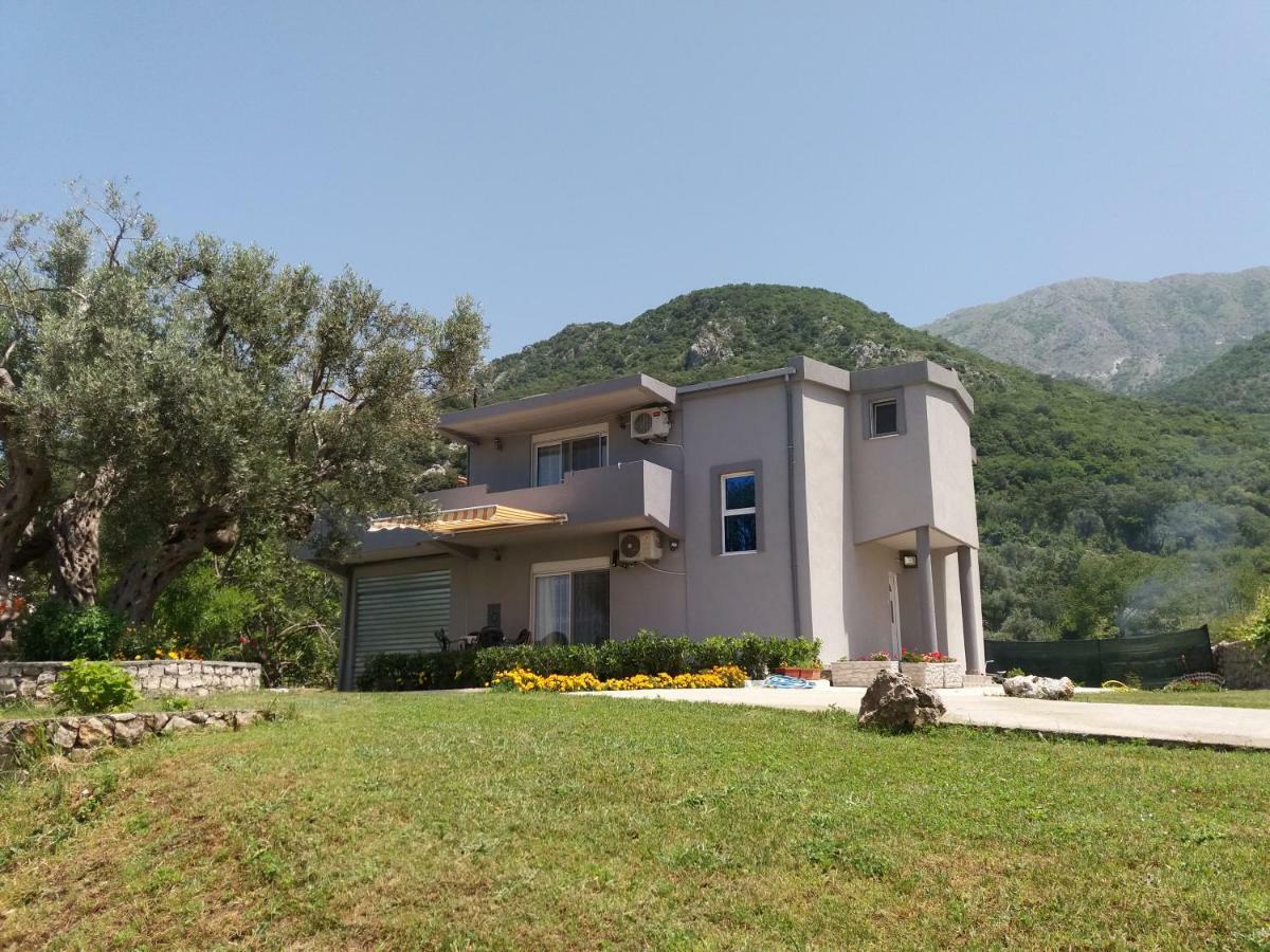 Zelena Maslina Villa บาร์ ภายนอก รูปภาพ