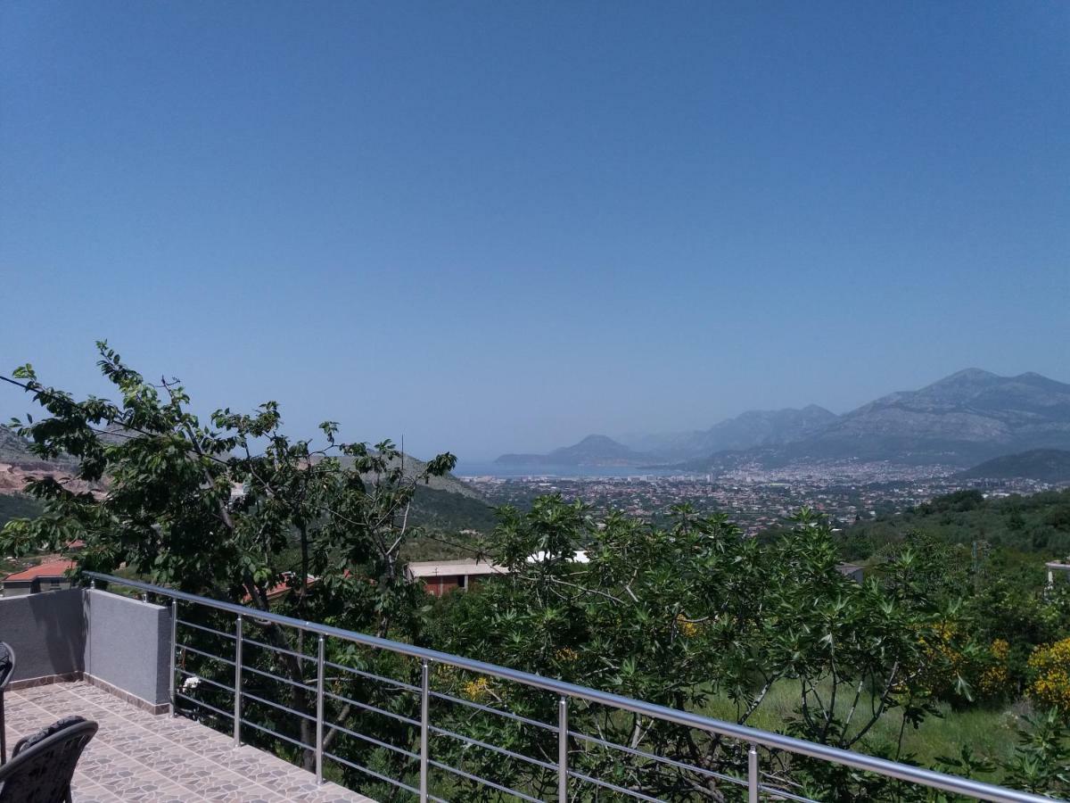 Zelena Maslina Villa บาร์ ภายนอก รูปภาพ