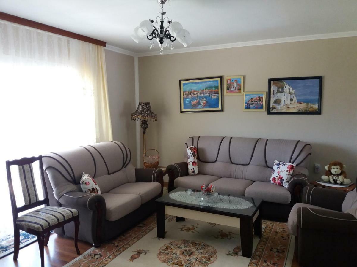 Zelena Maslina Villa บาร์ ภายนอก รูปภาพ